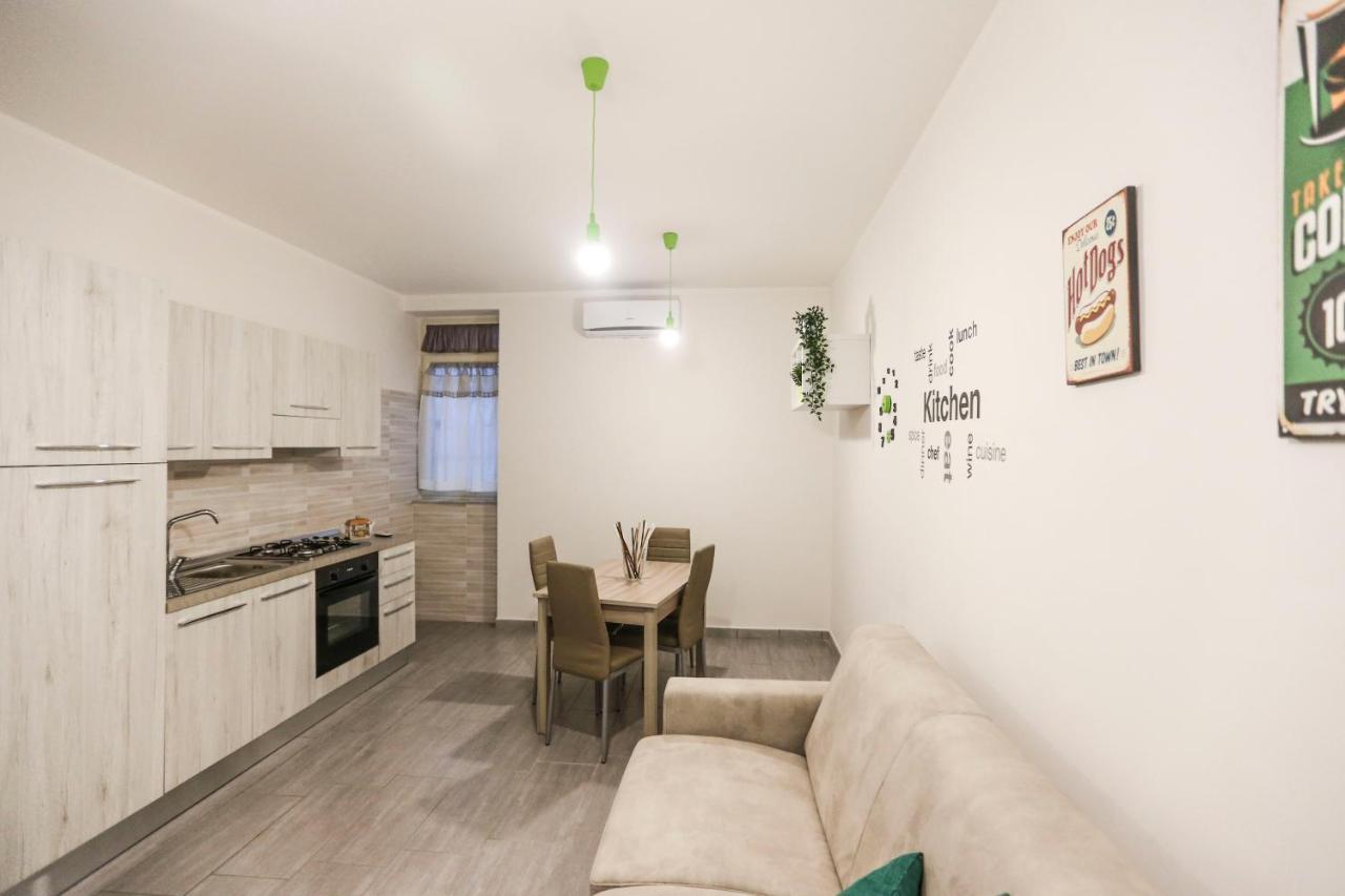 Habitat: Luxury Home Napoli Centro Екстериор снимка
