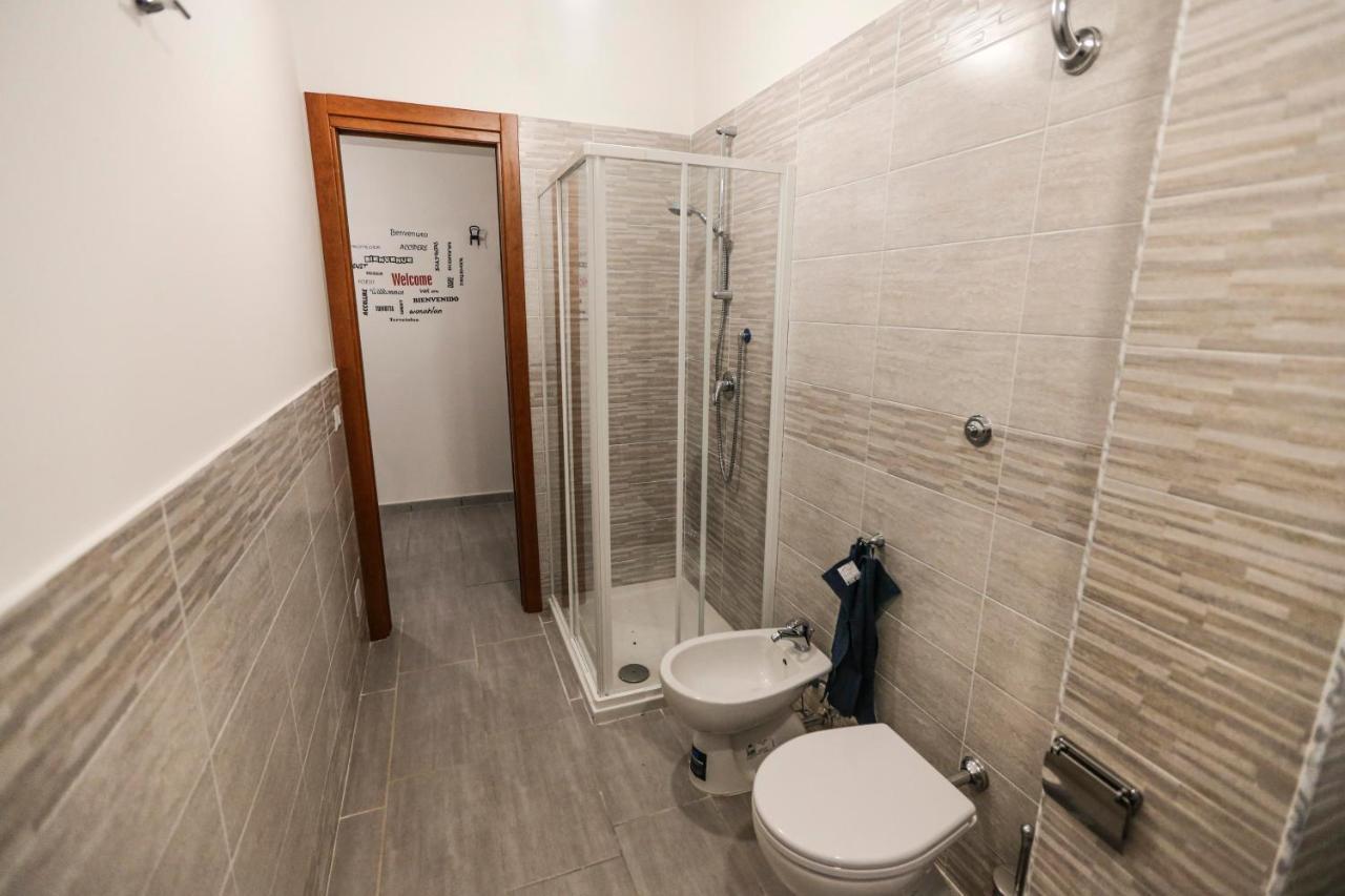 Habitat: Luxury Home Napoli Centro Екстериор снимка