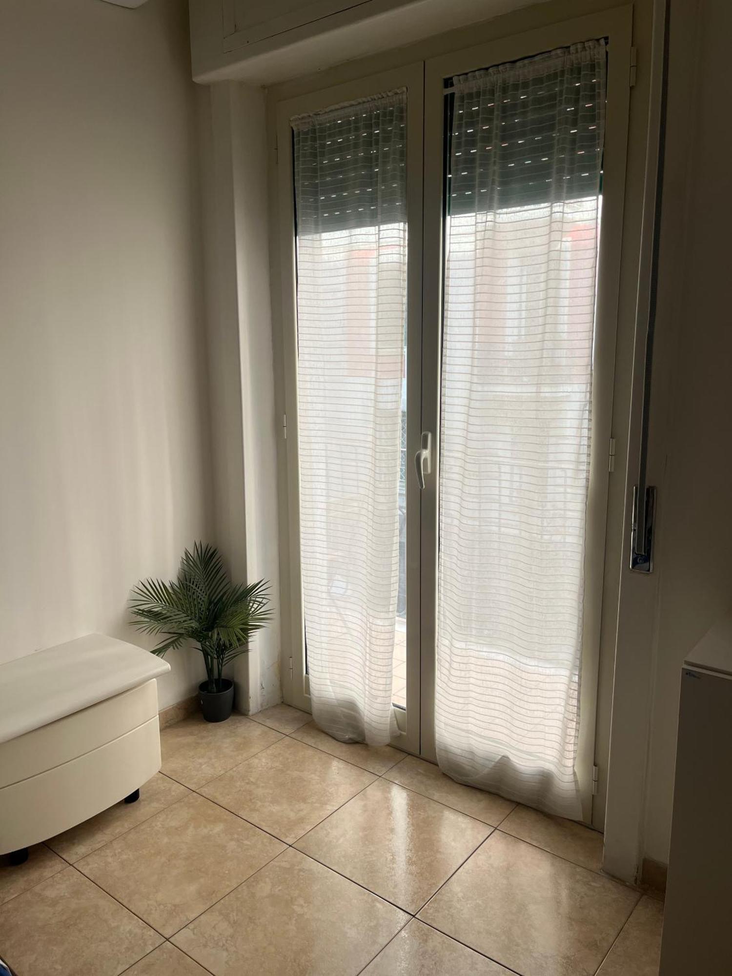 Habitat: Luxury Home Napoli Centro Екстериор снимка